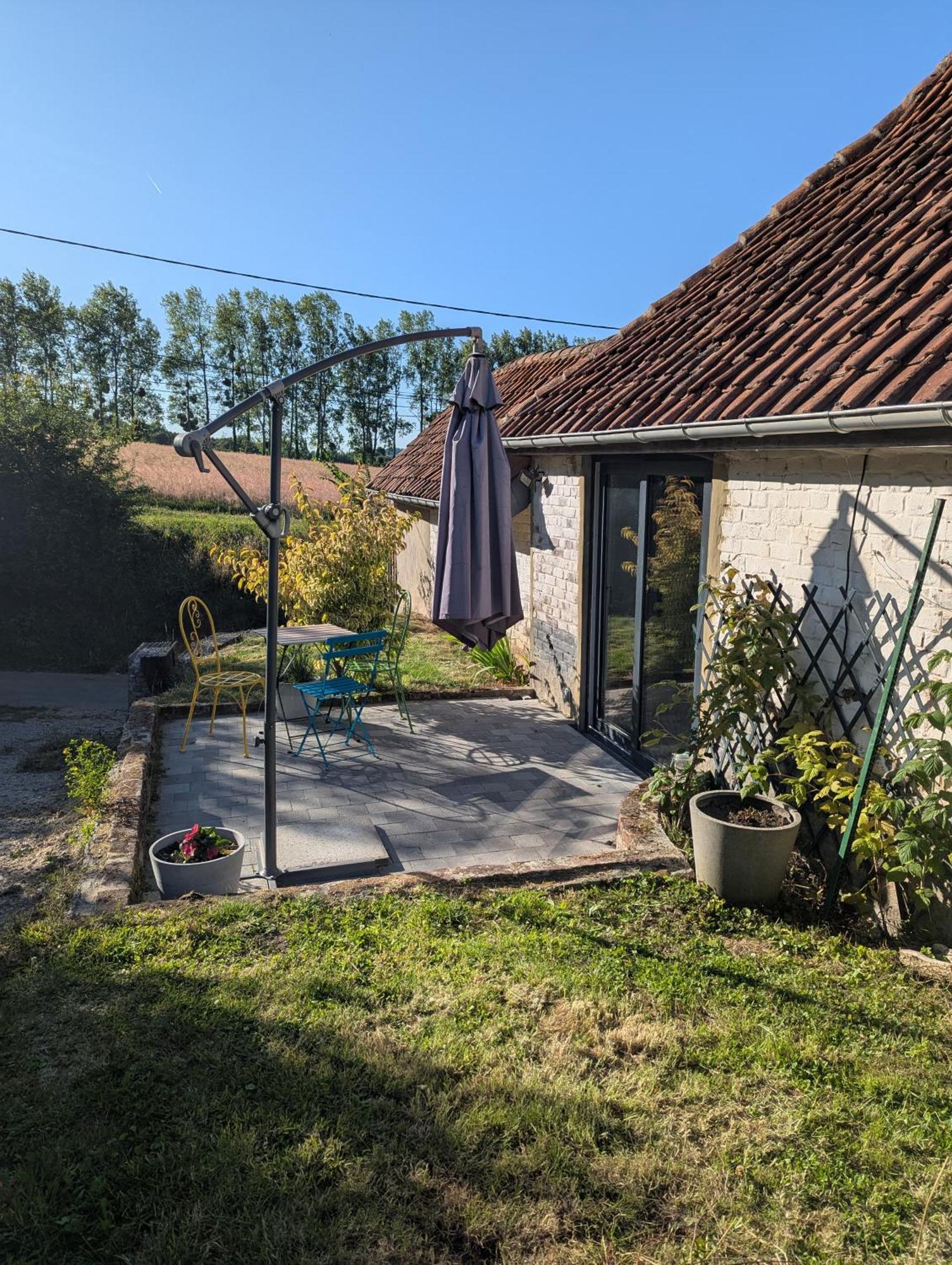 La Cachette De Lola *